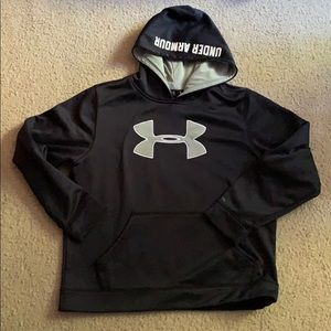 Black Under Armour Sweatshirt